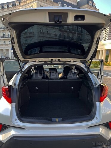 Toyota C-HR 2021, 115,000 km - 2.0 л - Bakı
