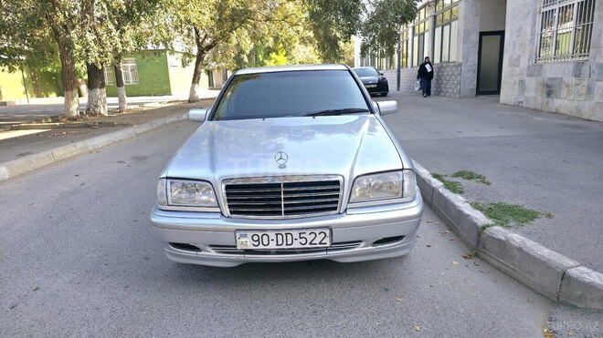 Mercedes C 180 2000, 236,255 km - 1.8 l - Sumqayıt