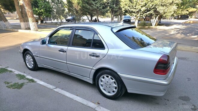 Mercedes C 180 2000, 236,255 km - 1.8 l - Sumqayıt