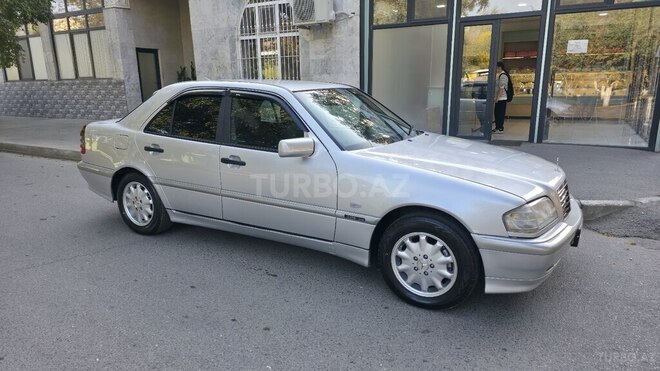 Mercedes C 180 2000, 236,255 km - 1.8 l - Sumqayıt