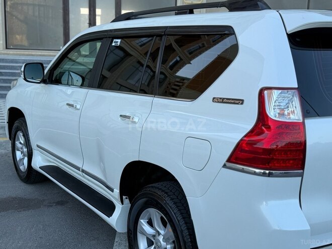 Toyota Land Cruiser Prado 2011, 170,000 km - 2.7 l - Bakı