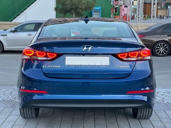 Hyundai Elantra 2016, 89,000 km - 2.0 l - Bakı