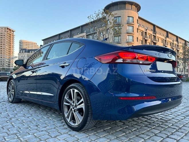 Hyundai Elantra 2016, 89,000 km - 2.0 l - Bakı