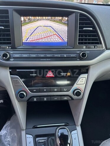 Hyundai Elantra 2016, 89,000 km - 2.0 l - Bakı
