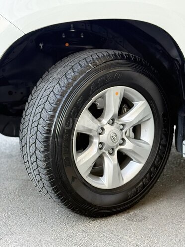 Toyota Land Cruiser Prado 2011, 170,000 km - 2.7 l - Bakı