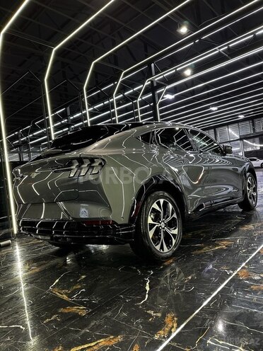 Ford Mustang Mach-E 2023, 2,000 km - 0.0 л - Bakı