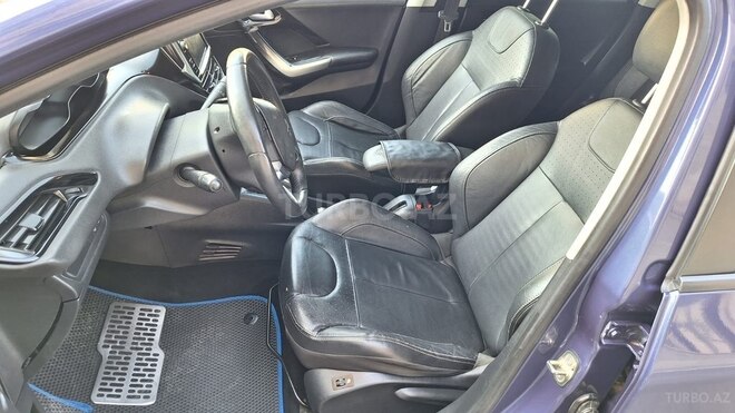 Peugeot 208 2013, 217,000 km - 1.6 л - Sumqayıt