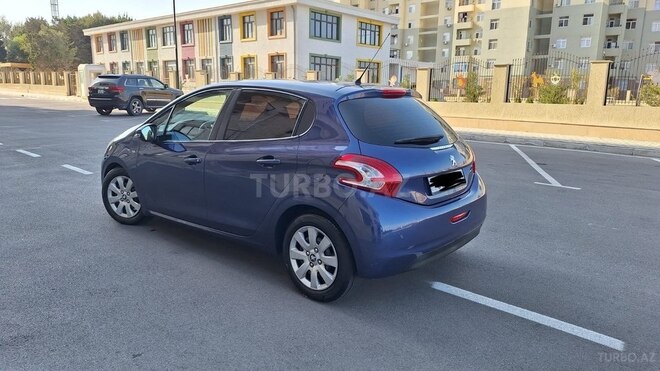 Peugeot 208 2013, 217,000 km - 1.6 л - Sumqayıt