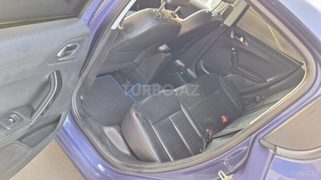Peugeot 208 2013, 217,000 km - 1.6 л - Sumqayıt