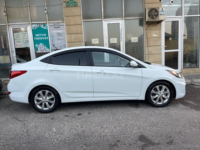 Hyundai Accent 2013, 129,250 km - 1.6 l - Bakı