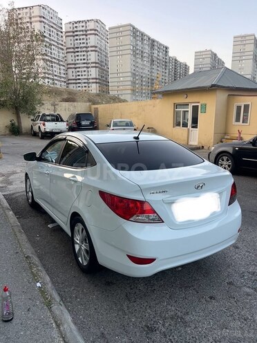 Hyundai Accent 2013, 129,250 km - 1.6 l - Bakı