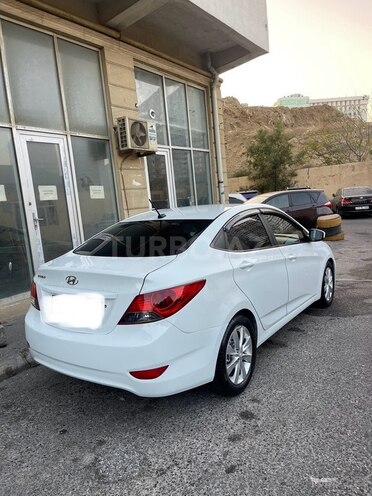 Hyundai Accent 2013, 129,250 km - 1.6 l - Bakı