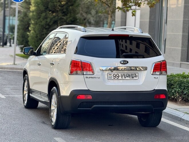 Kia Sorento 2010, 269,400 km - 2.0 l - Bakı