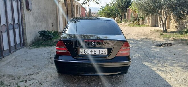 Mercedes C 200 2000, 372,300 km - 2.0 l - Bakı
