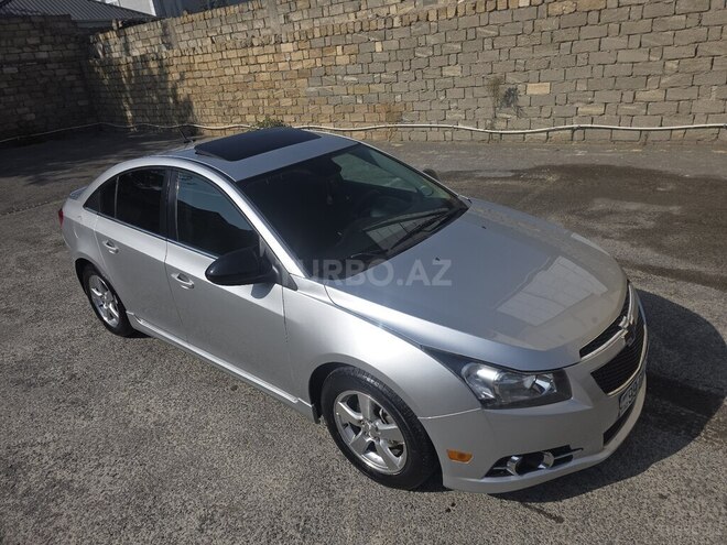 Chevrolet Cruze-14