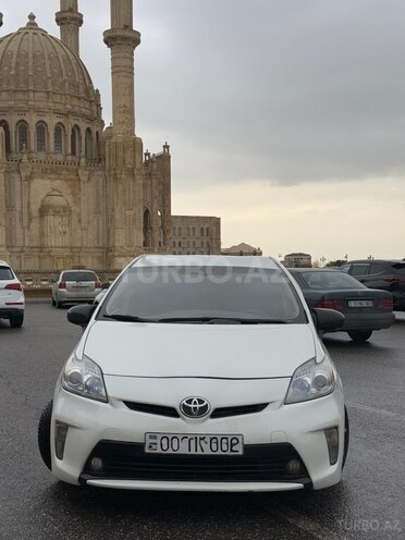Toyota Prius 2015, 297,729 km - 1.8 л - Bakı