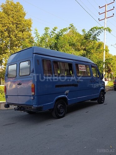Mercedes 208 D 1992, 350,000 km - 2.3 л - Balakən