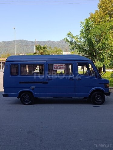 Mercedes 208 D 1992, 350,000 km - 2.3 л - Balakən
