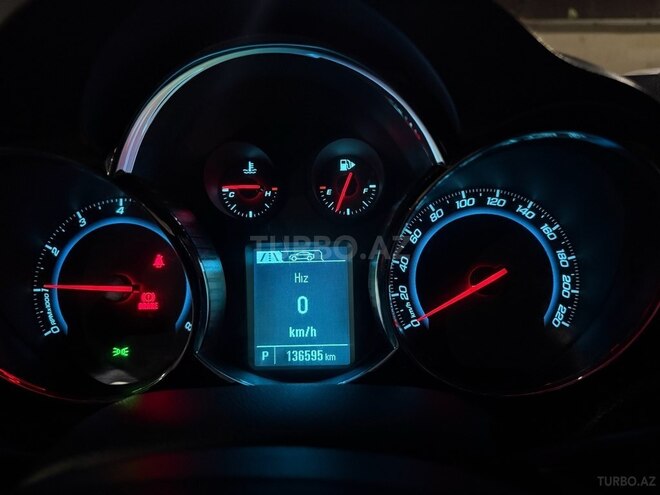 Chevrolet Cruze 2015, 136,595 km - 1.8 l - Bakı