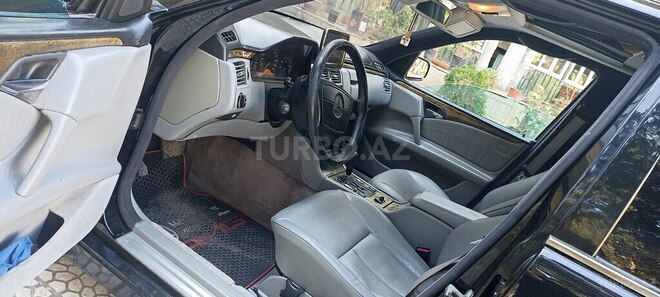 Mercedes E 240 1999, 352,323 km - 2.4 л - Bakı