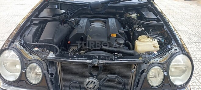 Mercedes E 240 1999, 352,323 km - 2.4 л - Bakı