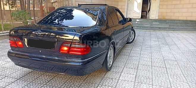 Mercedes E 240 1999, 352,323 km - 2.4 л - Bakı