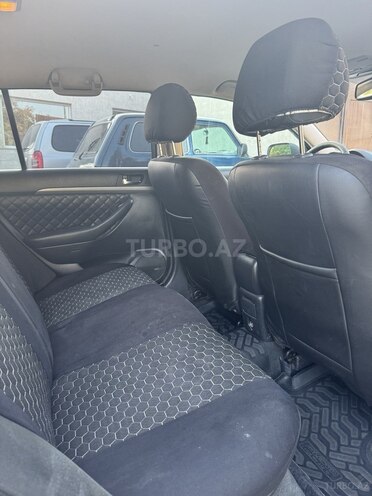 Toyota Avensis 2006, 370,000 km - 2.0 л - Bərdə