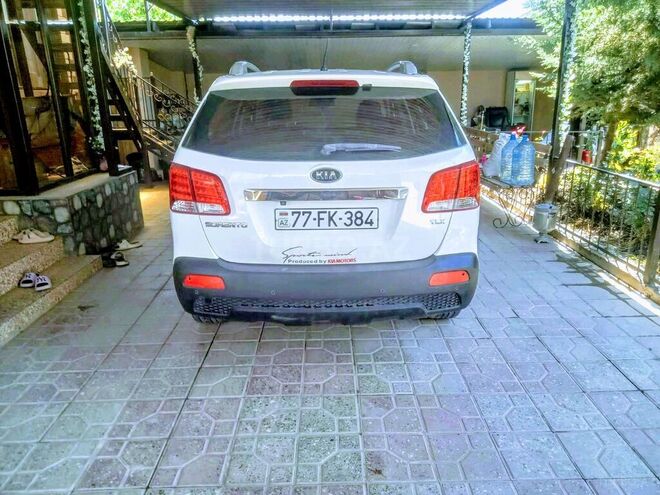Kia Sorento 2010, 181,000 km - 2.0 l - Bakı