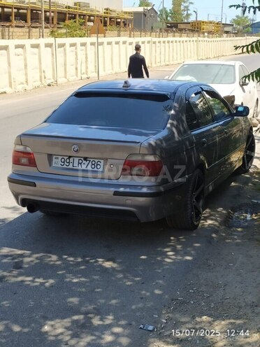 BMW 520 2001, 490,000 km - 2.2 l - Bakı