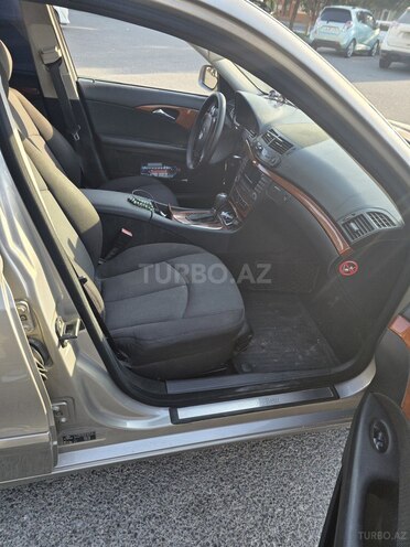 Mercedes E 220 2007, 330,000 km - 2.2 l - Bakı