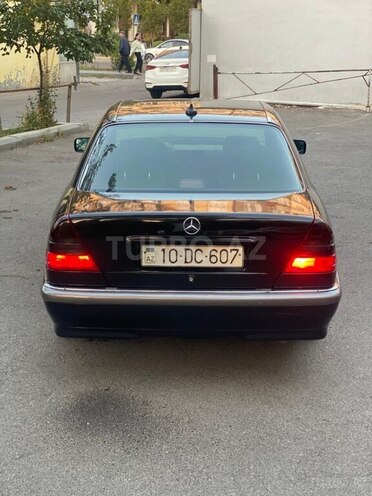 Mercedes C 240 1999, 415,242 km - 2.4 l - Bakı
