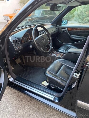 Mercedes C 240 1999, 415,242 km - 2.4 l - Bakı