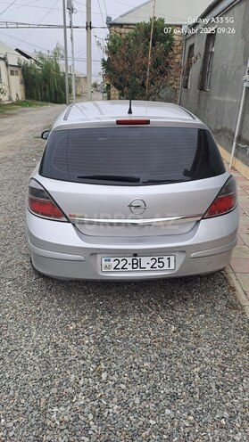 Opel Astra 2007, 246,000 km - 1.4 l - Gəncə