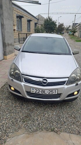 Opel Astra 2007, 246,000 km - 1.4 l - Gəncə