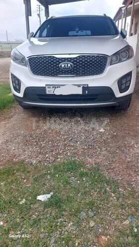 Kia Sorento 2015, 296,946 km - 2.0 l - Sabirabad