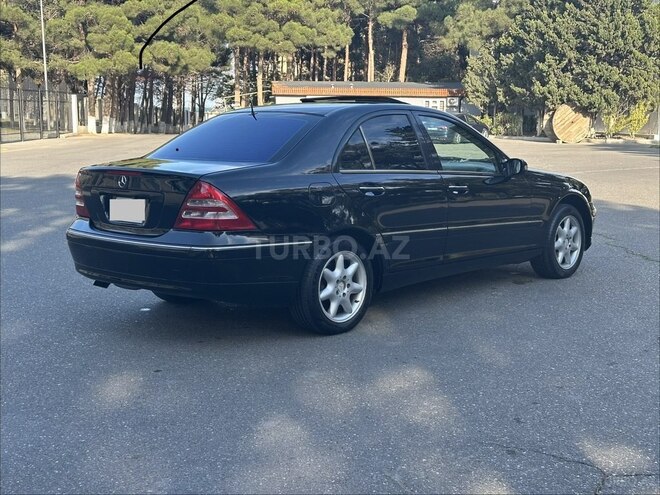 Mercedes C 240 2001, 290,000 km - 2.6 л - Sumqayıt
