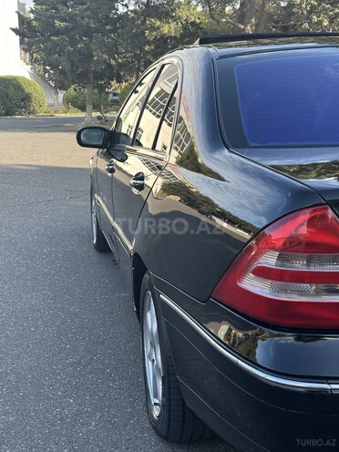 Mercedes C 240 2001, 290,000 km - 2.6 л - Sumqayıt