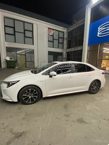 Toyota  2024, 5,600 km - 1.8 l - Bakı