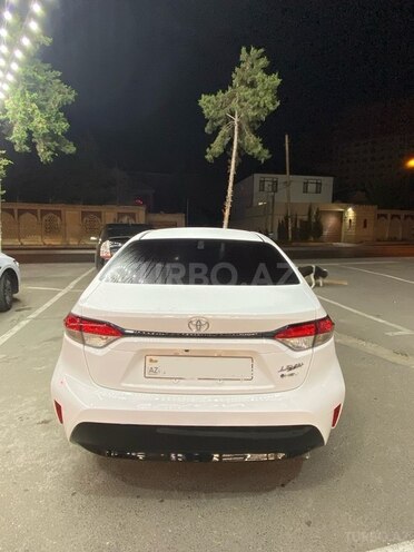 Toyota  2024, 5,600 km - 1.8 l - Bakı