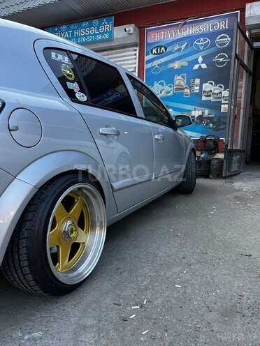 Opel Astra 2004, 250,200 km - 1.4 l - Bakı