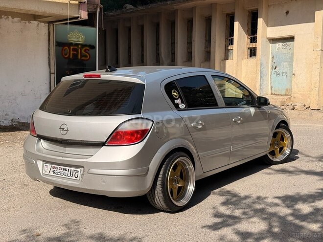 Opel Astra 2004, 250,200 km - 1.4 l - Bakı