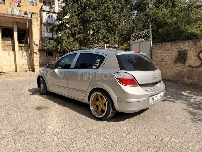 Opel Astra 2004, 250,200 km - 1.4 l - Bakı
