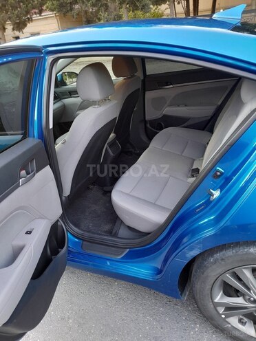 Hyundai Elantra 2017, 172,000 km - 2.0 л - Bakı