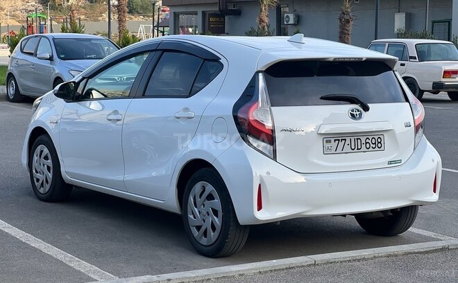 Toyota Aqua 2019, 173,000 km - 1.5 l - Bakı