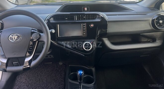 Toyota Aqua 2019, 173,000 km - 1.5 l - Bakı