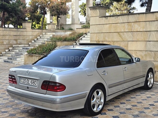 Mercedes E 240 1999, 265,000 km - 2.4 л - Gəncə