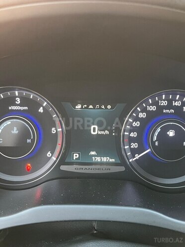Hyundai Grandeur 2015, 176,187 km - 2.2 l - Bakı