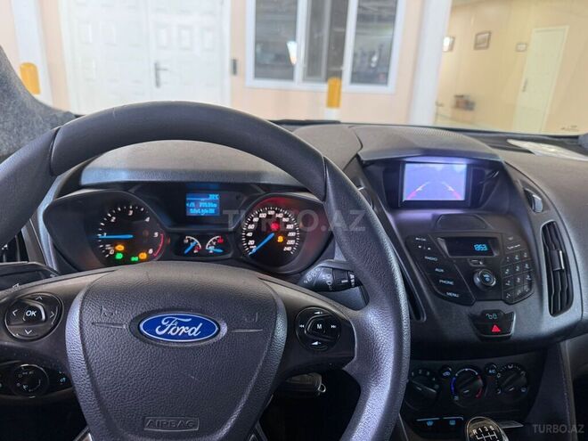 Ford Transit Connect-7