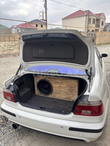BMW 525 2002, 299,000 km - 2.5 l - Sumqayıt
