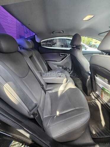 Hyundai Elantra 2015, 99,000 km - 1.8 л - Gəncə